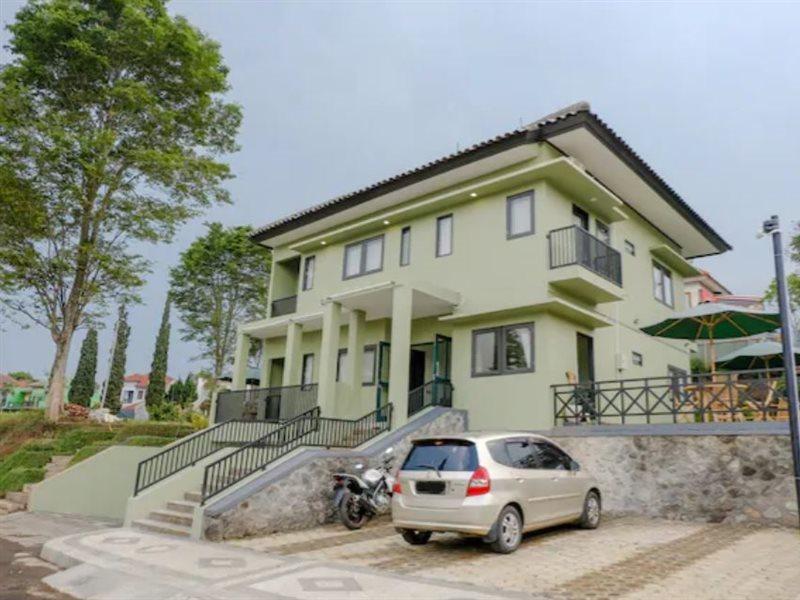 Panorama Inn Residence Batu Mitra Reddoorz Екстериор снимка